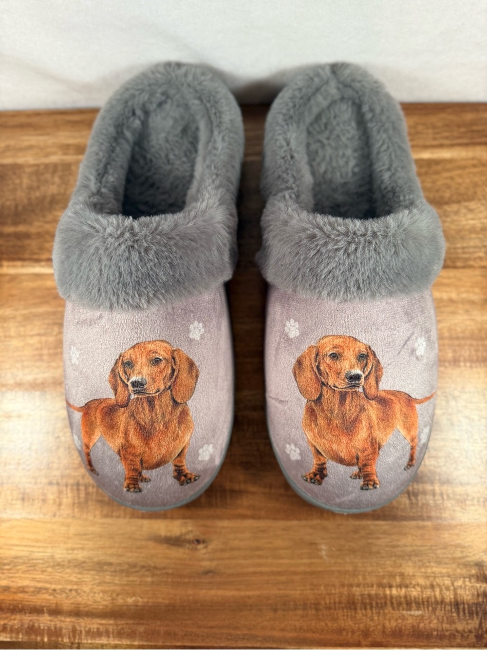 Snuggs Dachshund Soft Faux Fur Lining Slippers Grey Size L/XL (8.5-11)